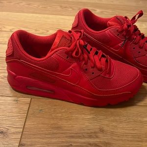 Red air max size 8 mint condition worn once
